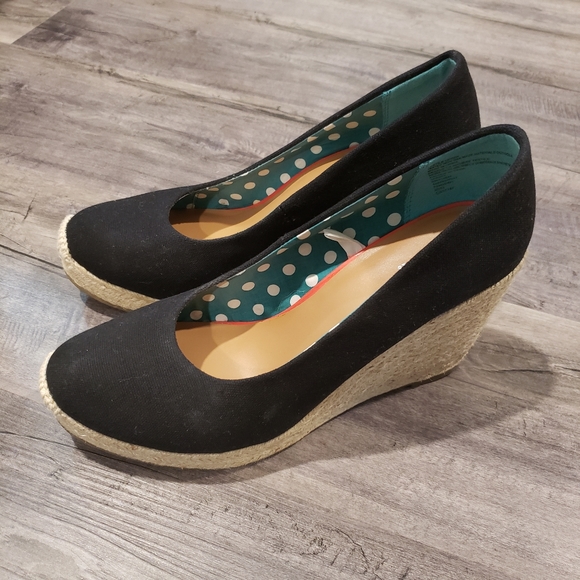 Merona Marguerite Wedges - Picture 3 of 7